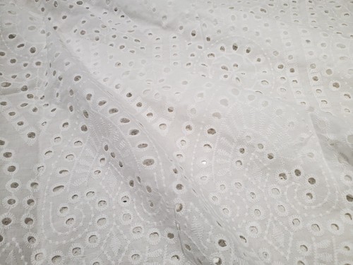 Broderie anglaise cotton - broderie,