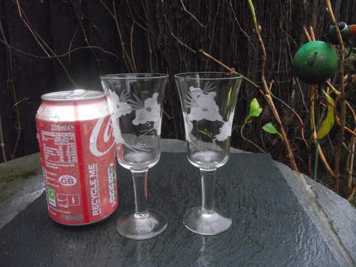 Vtg long stemmed sherry - long,