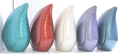Large cremation urn - large, for