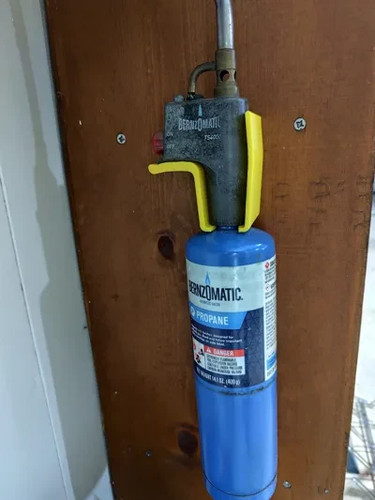 Bernzomatic torch wall holder - torch,