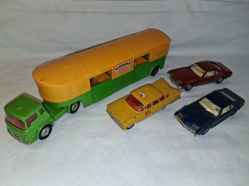 Corgi toys lot - lot, &