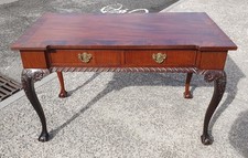 NICE QUALITY ANTIQUE MAHOGANY