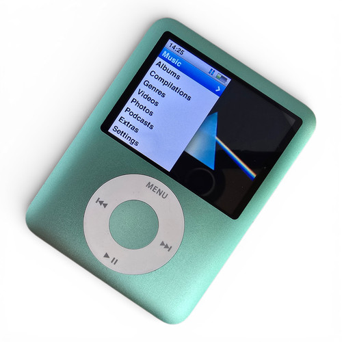 Ipod nano 3rd generation - 3rd, 8gb