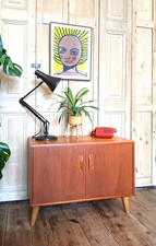MID CENTURY G PLAN SIDEBOARD CUPBOARD ON RETRO SPLAY LEGS IN TEAK