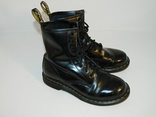 Dr Martens Originals  Doc's classic 8 hole Airwair boots  Yellow Stitch size 6