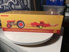 MF 35 Deluxe Model Collectors Box. (Limited Edition 1200 Made.)