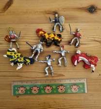 Papo Shleich Knights Horse and Figure Bundle - 6 Knights, 3 Horses