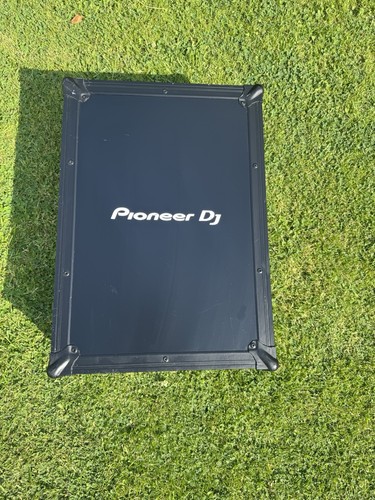 Genuine pioneer - pioneer, dj