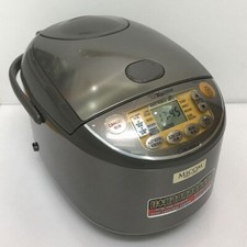 ZOJIRUSHI Rice cooker