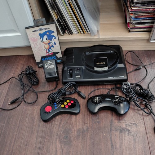 Sega mega drive black console - black,