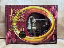 Lord of the Rings Chess Set