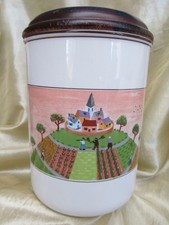 Villeroy and Boch Design Naif Medium Storage Jar Wooden Lid Farm Village 17cm