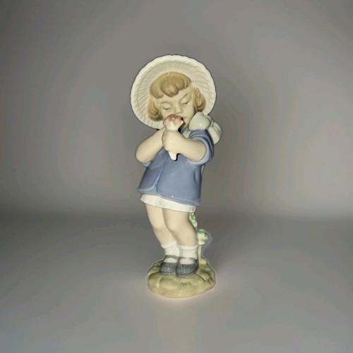 Nao lladró figurine - nao,