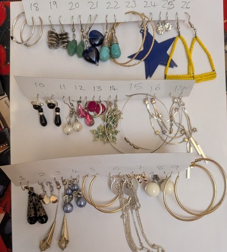 Pick your earring - pick,