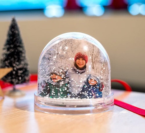 Snow globe personalised - snow,