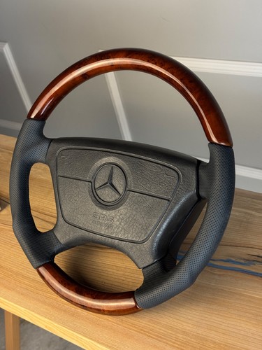 Anatomic walnut steering - anatomic,