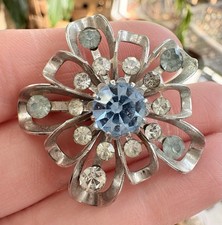 Pretty Vintage Silver Tone