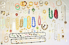 Huge Trifari, Hobe, Monet, Lisner, Weiss, Napier, Unbranded-100+ Pc Vtg Jewelry