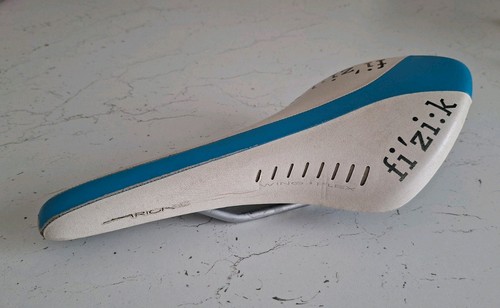 Fizik arione white blue wing - white,