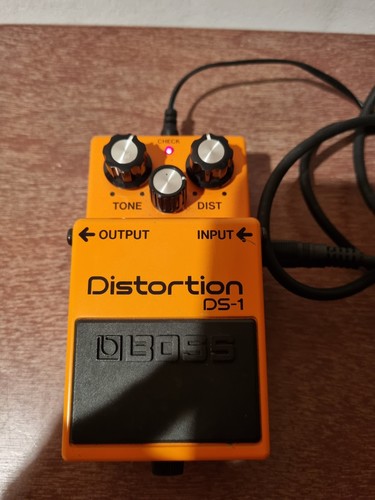 Boss distortion guitar - boss,