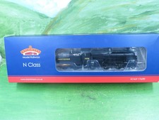 Bachmann 32-166 N Class loco 1406 Southern Wartime Black livery 6 DCC - Mint