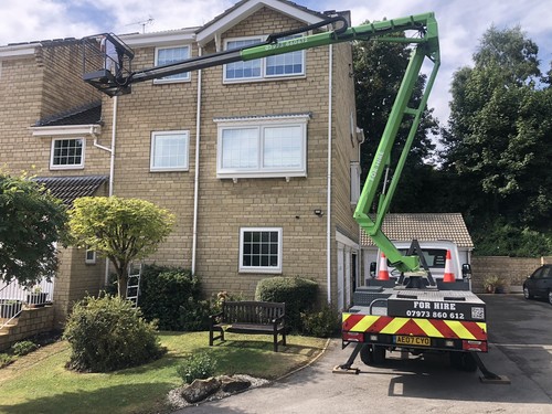 Cherry picker hire - hire,, per