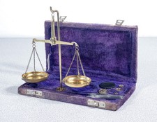 Antique Portable Coin Scale