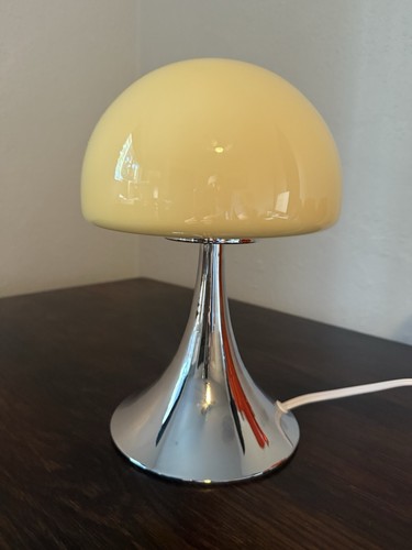 Bauhaus mcm table - mcm, lamp