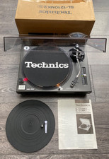 Technics SL-1210 MK2 Turntable