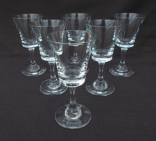 VINTAGE RETRO DRINKING GLASS -