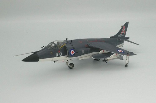 Airfix sea harrier frs - airfix,