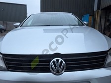 VOLKSWAGEN JETTA MK4 Front