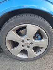 4 X 17 inch Vauxhall Alloys 
