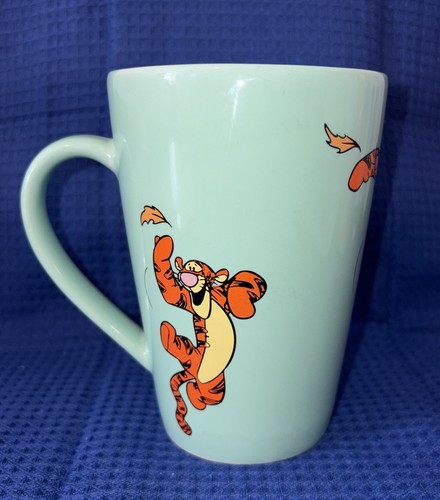 Disney store winnie the pooh - winnie,