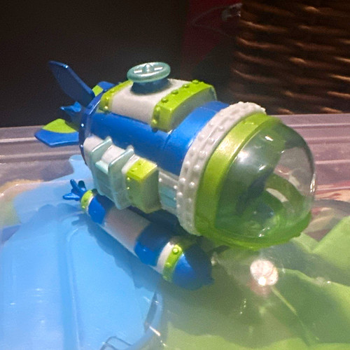 Fisher price plastic submarine - plastic,