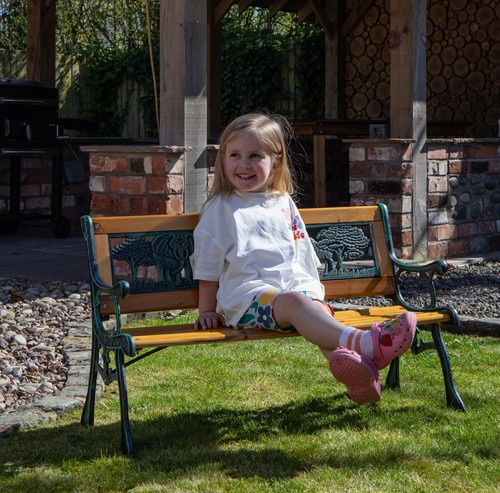 Kids seater wooden cast - seater,