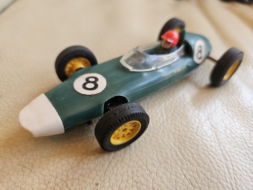 Scalextric triang slot car - scalextric,