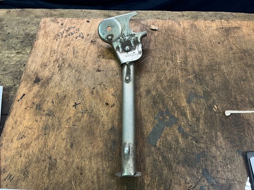 Honda side stand - side,