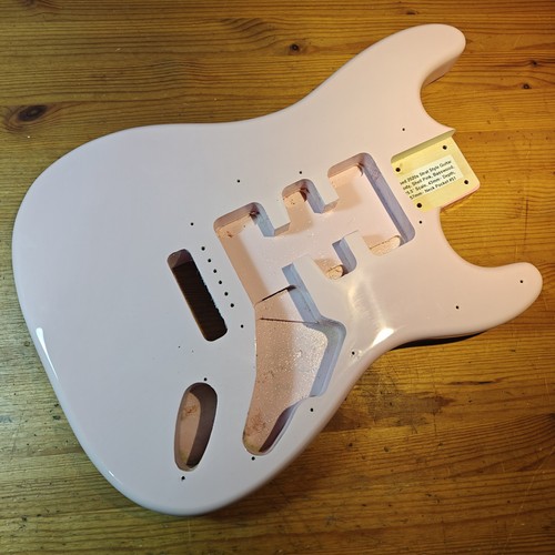 2020s strat style - guitar, body
