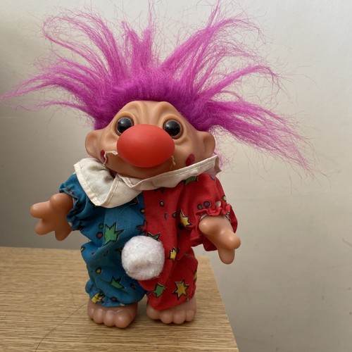 Dam troll clown with pink - troll,