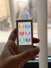 Apple iPod Nano 7th Generation