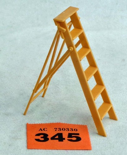 Tri ang spot dolls - spot, house