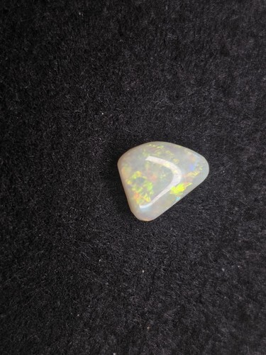 Coober pedy solid opal free - solid,