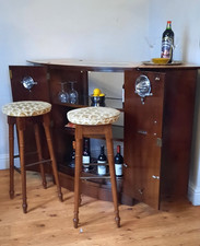Vintage Walnut Mid Century Home Drinks Bar Cabinet Classic 1960's Era