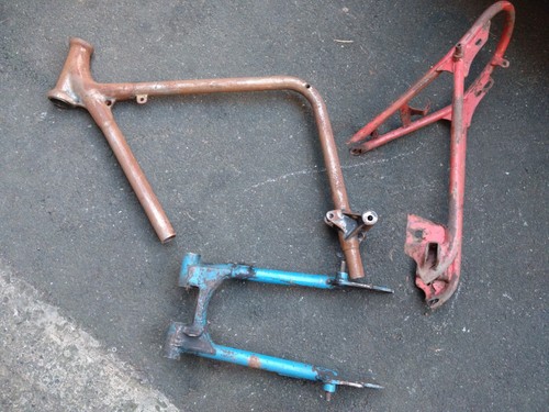 Bsa c15 frame - suit, 65