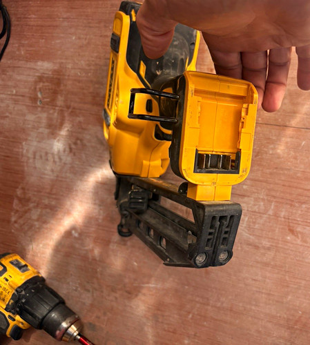 Dewalt dcn660 18v brushless - dewalt,
