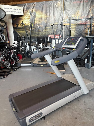 Technogym treadmill excite - ,