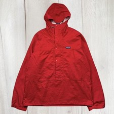 Patagonia Torrentshell Red 1/2