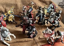 PAPO/SCHLEICH Quality Medieval Knight Figures & Horses. Great Condition. JOBLOT
