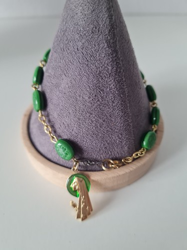 Gold tone green - gold,